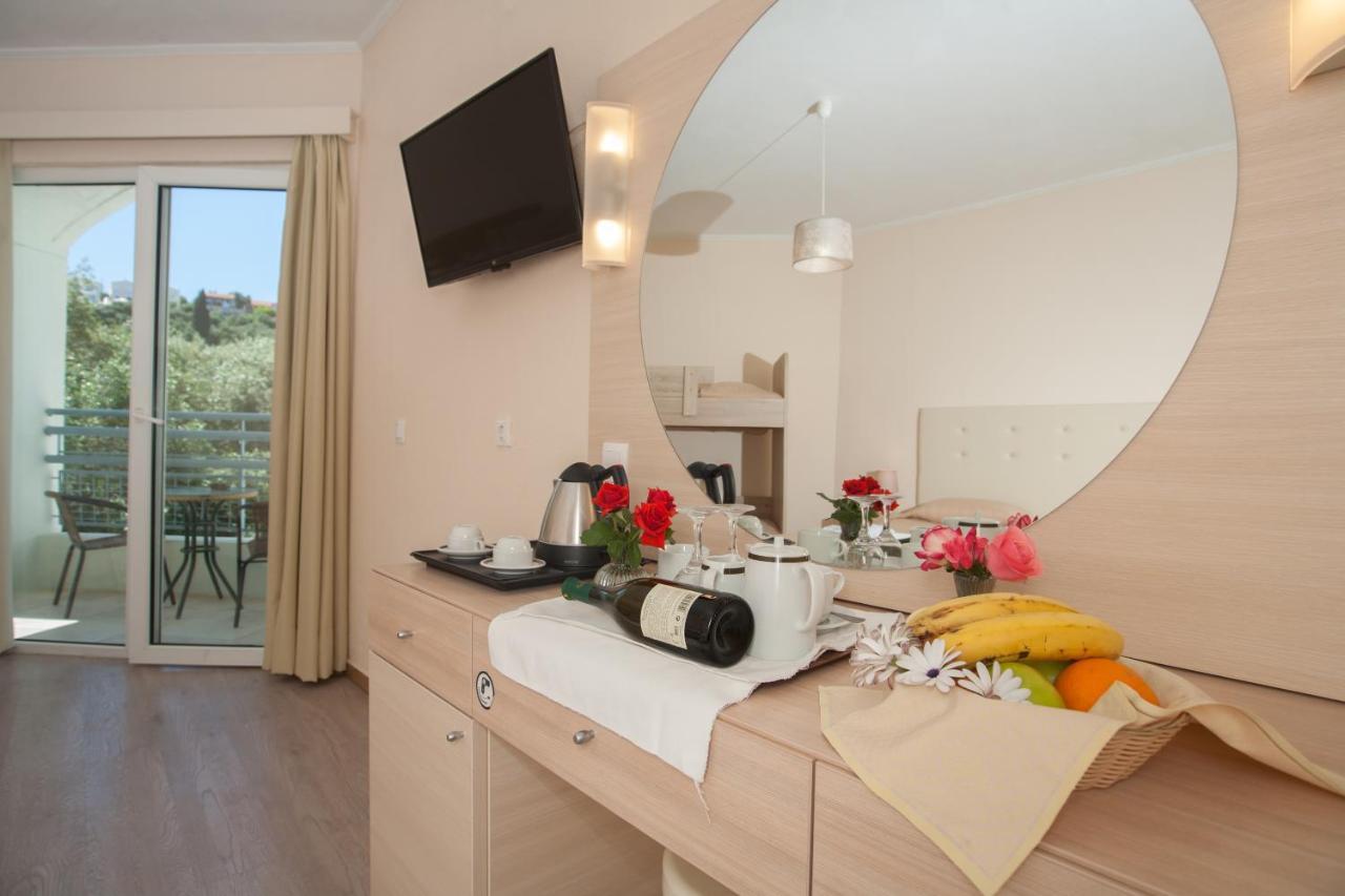 Golden Alexandros Hotel Corfu  外观 照片